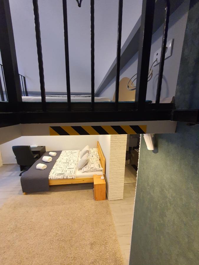 Belvarosi Exkluziv Loft Debrecen Buitenkant foto